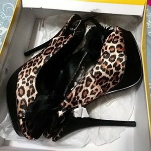 Leopard print Stilettos